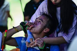 BIB: 
                            <button type="button" onclick="openModal(22360807)" class="btn btn-primary btn-sm float-right btn-popup" data-toggle="modal" data-target=".modal-high-quality">
                        <i class="fas fa-shopping-cart"></i> Add to Cart
                    </button>
                                            <button type="button" onclick="isThisMe(22360807, true)" class="btn btn-success btn-sm float-right btn-popup btn-isme hidden" data-toggle="tooltip" data-placement="bottom" title="นี่คือรูปของคุณใช่ไหม คลิกที่นี่เพื่อเอาเข้าอัลบั้ม">
                        <i class="fas fa-plus"></i> Add to album
                    </button>
                    <button type="button" onclick="isThisMe(22360807, false)" class="btn btn-warning btn-sm float-right btn-popup btn-isnotme hidden">
                        <i class="fas fa-ban"></i> Remove from album
                    </button>